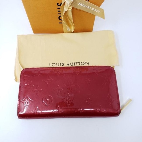 ⛔️SOLD⛔️💯Auth Louis Vuitton Vernis Zippy Wallet - Picture 7 of 7
